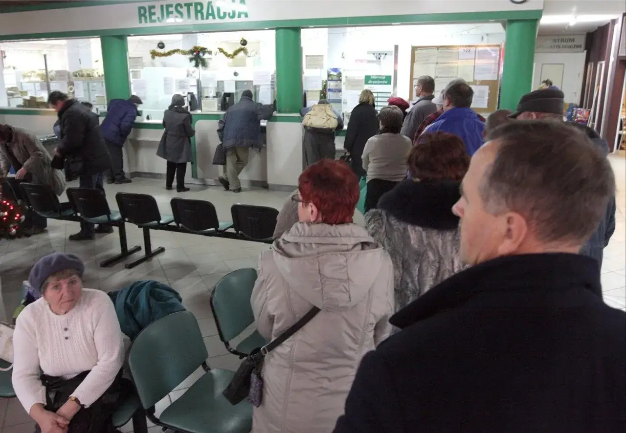 Pilnie do neurochirurga NFZ? Sprawdź, jak ominąć długie kolejki