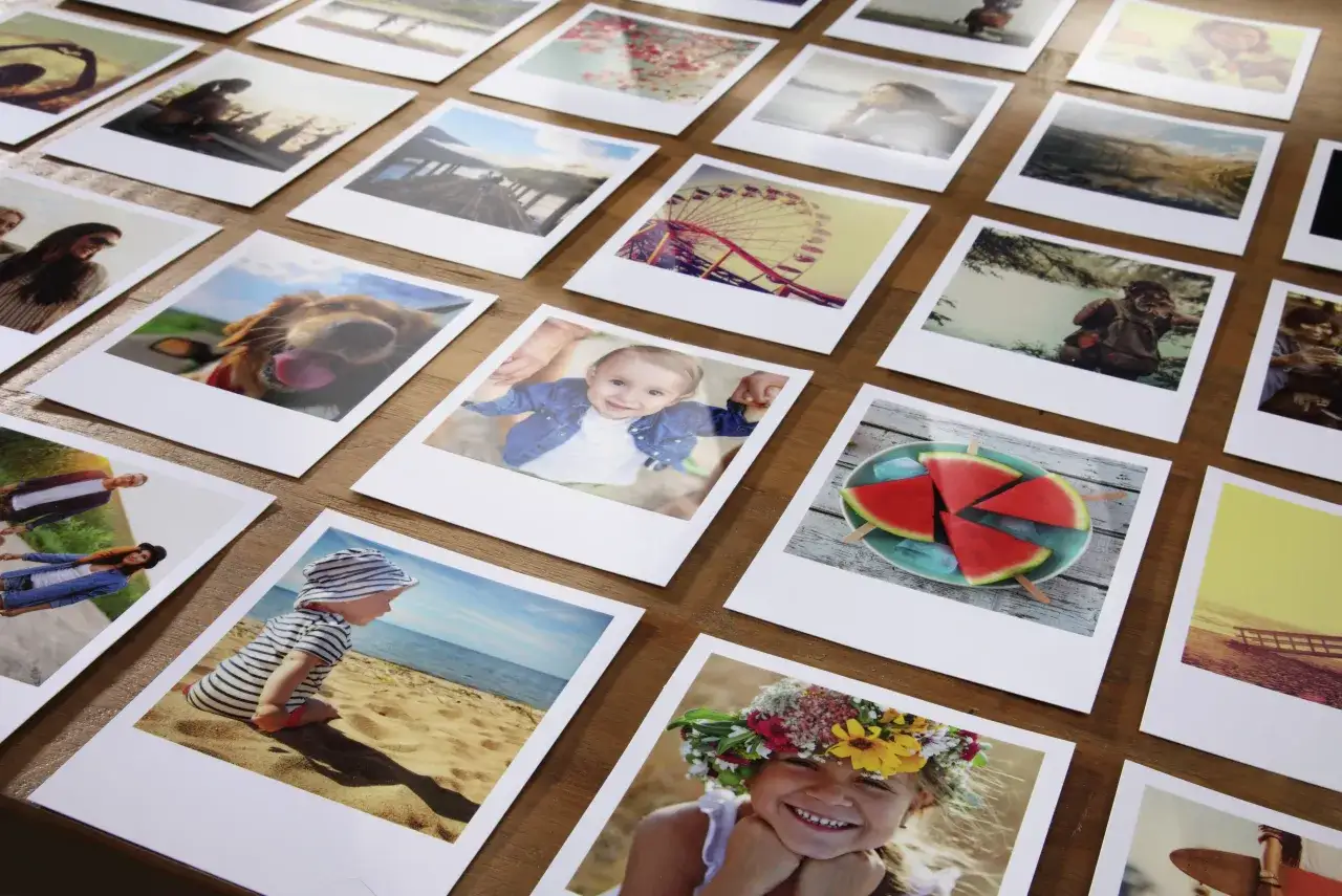 Jak drukować zdjęcia jak z polaroida? Proste metody i porady