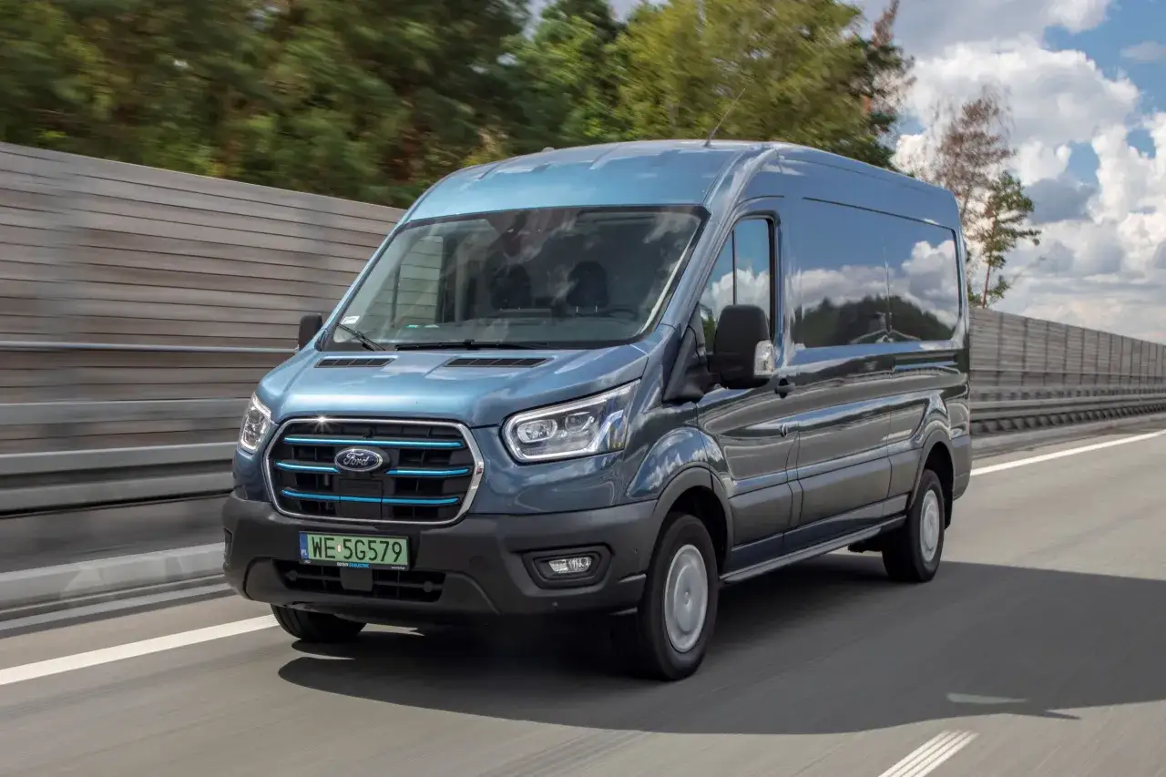 Ford Transit MK8 - Co warto wiedzieć przed zakupem i użytkowaniem?