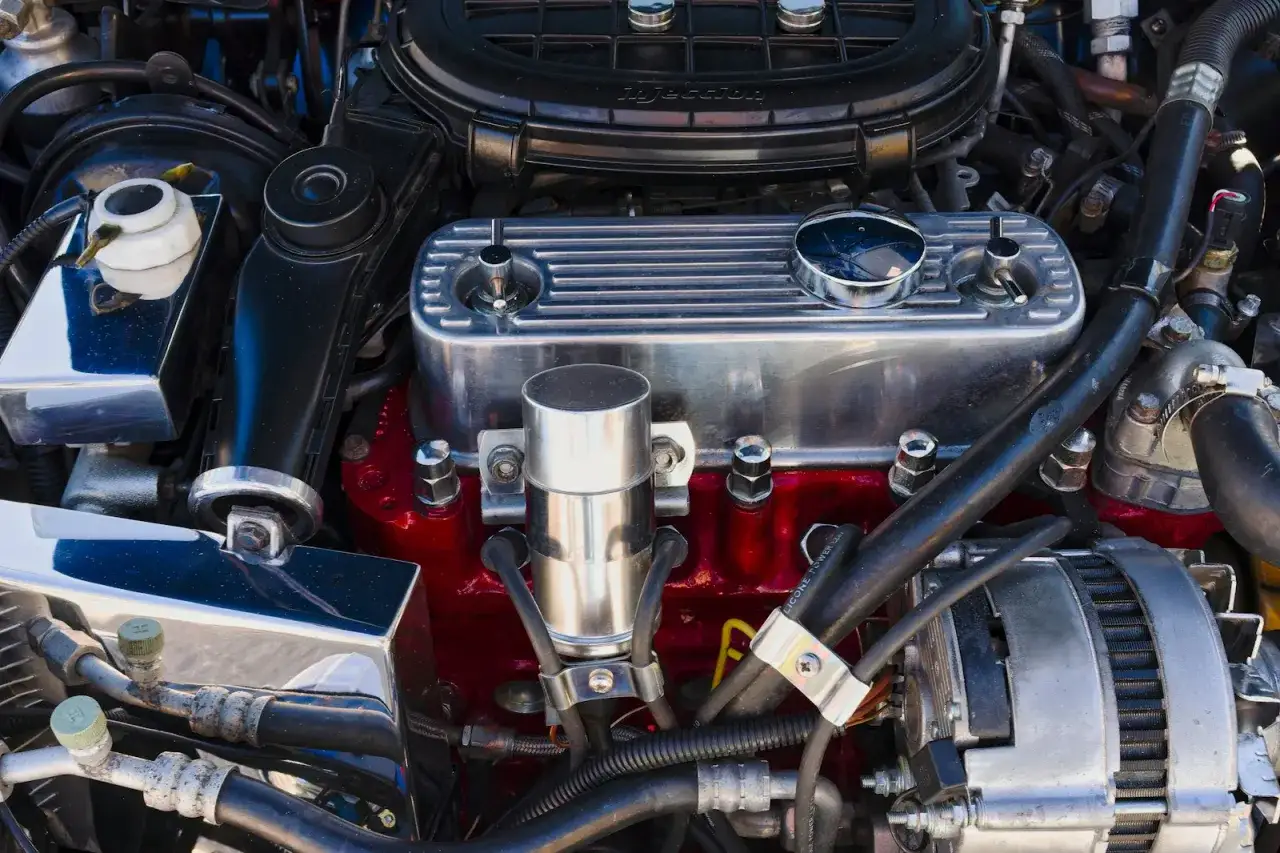 Napięcie alternatora: 13,8-14,5V? Sprawdź i uniknij awarii!