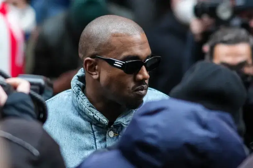 Kim jest Kanye West? Jego kariera, kontrowersje i wpływ na kulturę