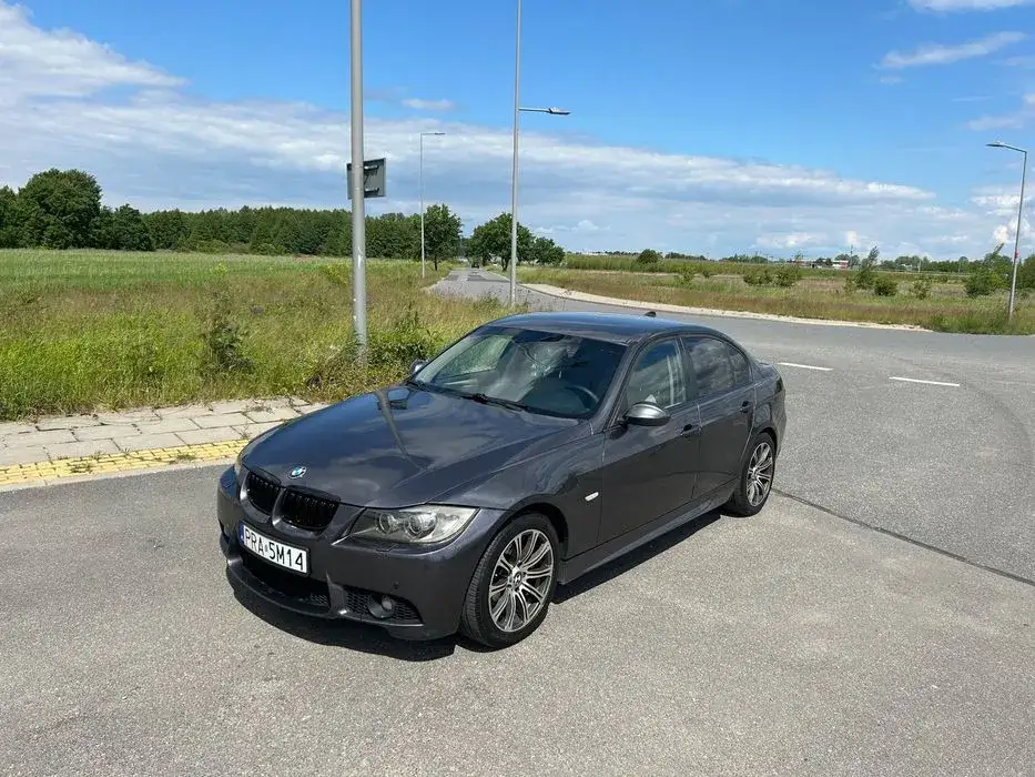 Czy naprawdę istnieje BMW E40? Fakty o modelach BMW, które musisz znać