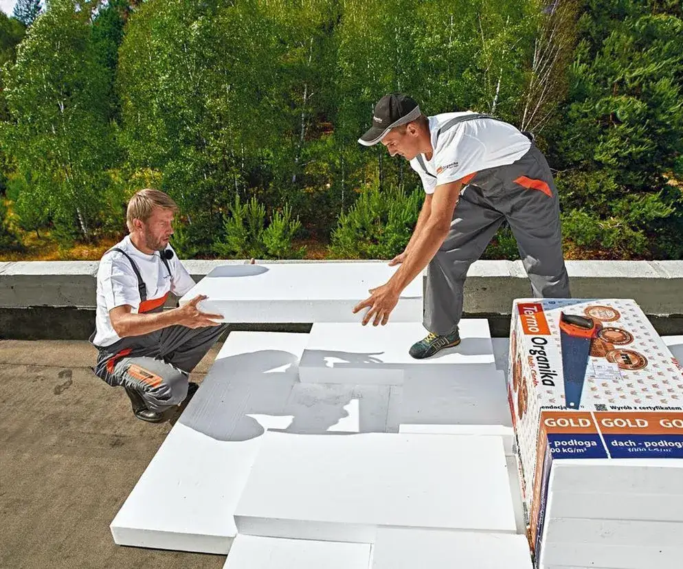 Jak zrobić płaski dach na garażu - uniknij najczęstszych błędów