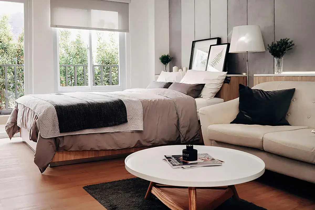 Jak wydzielić sypialnię w salonie i zyskać przestrzeń na relaks