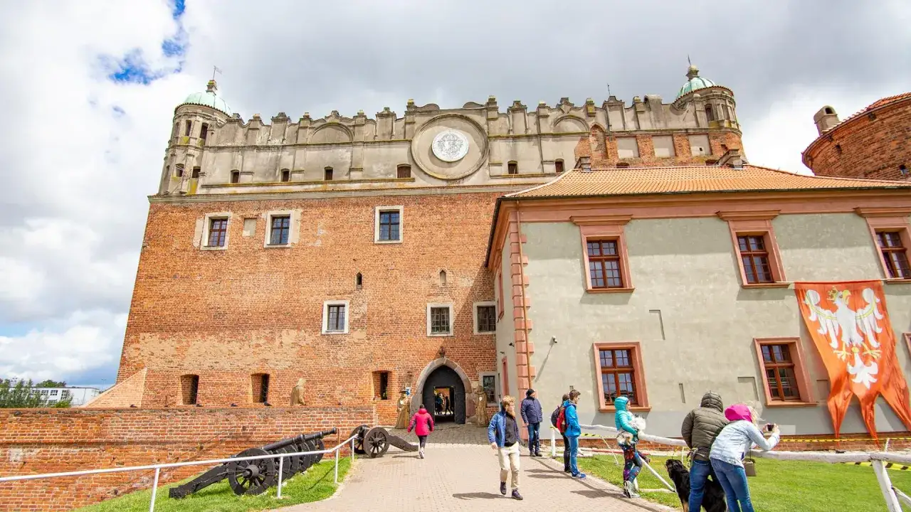 Najlepsze atrakcje w Dobrzyń nad Wisłą, które musisz zobaczyć