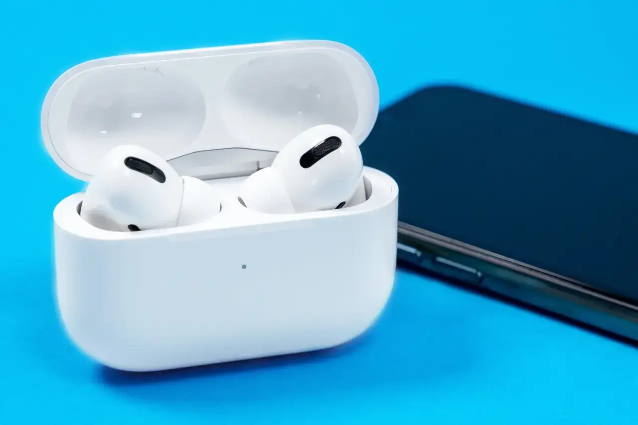 AirPods Pro czy warto? Odkryj ich prawdziwą wartość i zalety