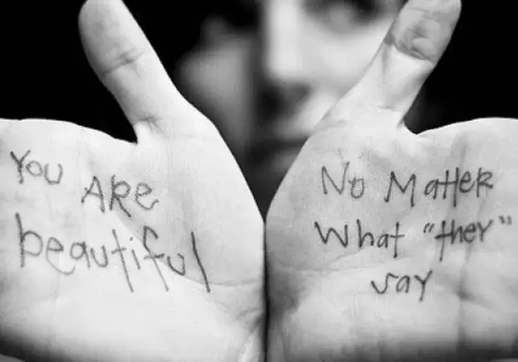 Cytaty o sobie jaka jestem: Siła akceptacji i unikalności w życiu