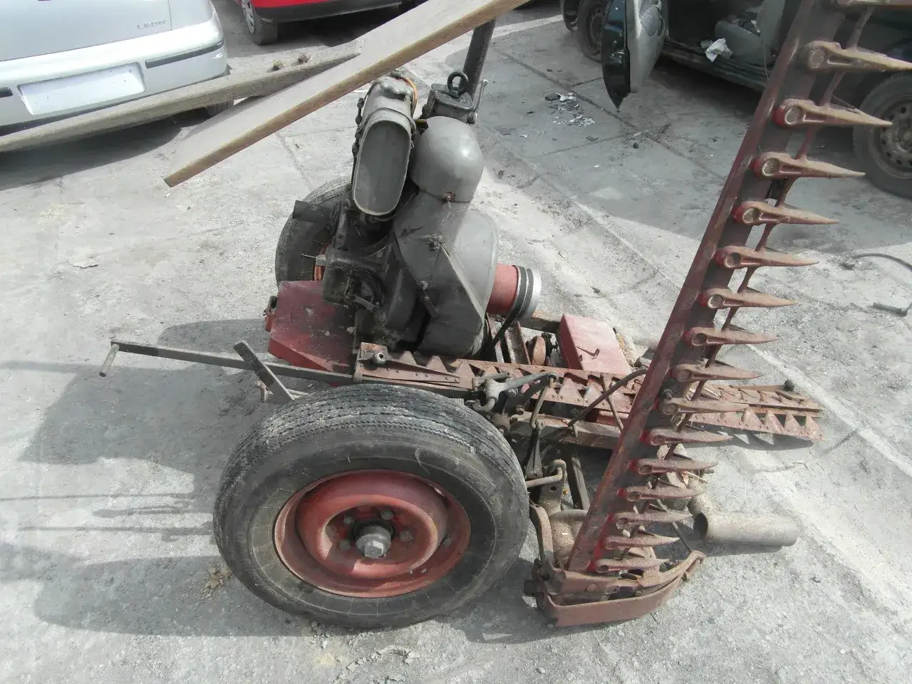 Ile waży kosiarka konna? Oto co musisz wiedzieć o wagach modeli