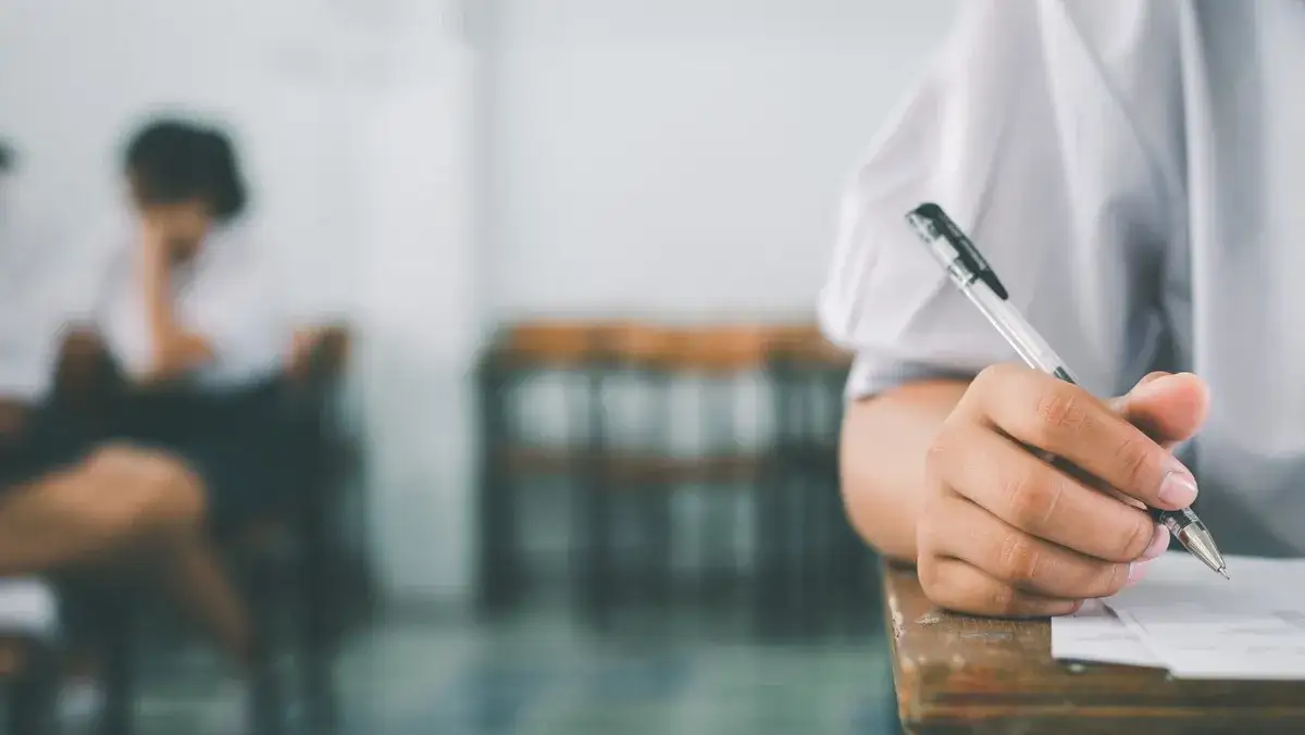 Czy można mieć chusteczki na maturze? Sprawdź, co warto wiedzieć