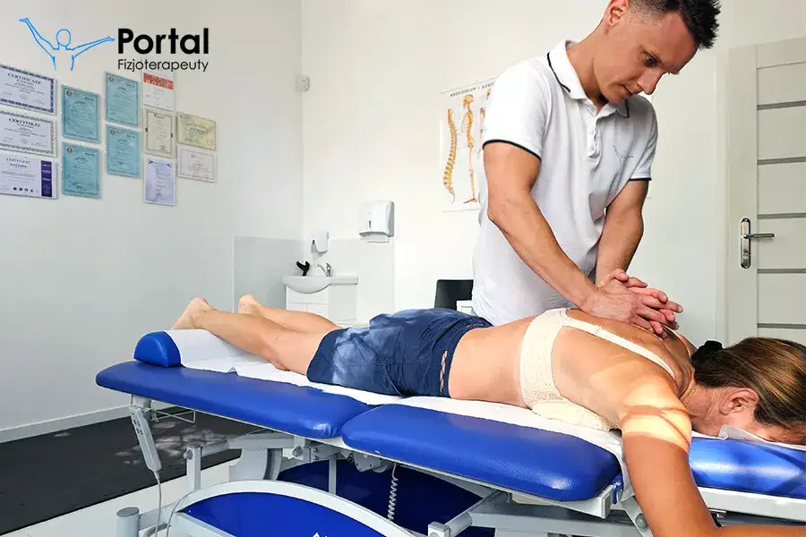 Ile kosztuje rehabilitacja kręgosłupa? Pełny przewodnik po cenach