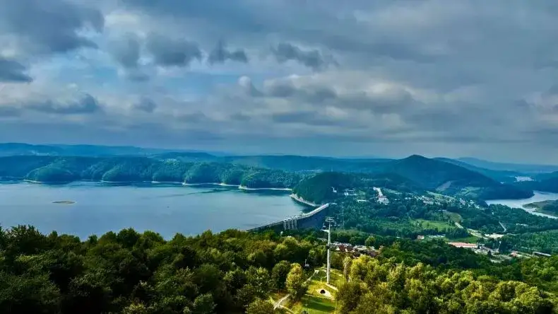 Solina: Atrakcje, które musisz zobaczyć! Przewodnik po Bieszczadach