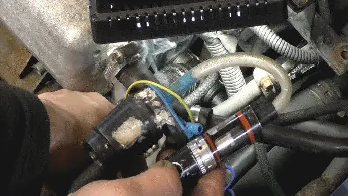 Jak sprawdzić szczelność dolotu benzyna i uniknąć kosztownych napraw