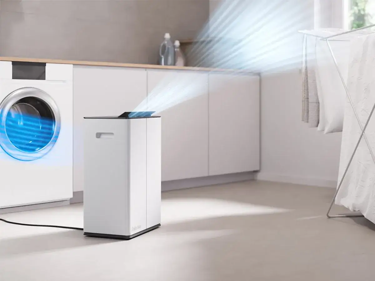 Jak suszyć pranie w małej łazience bez pleśni i wilgoci?