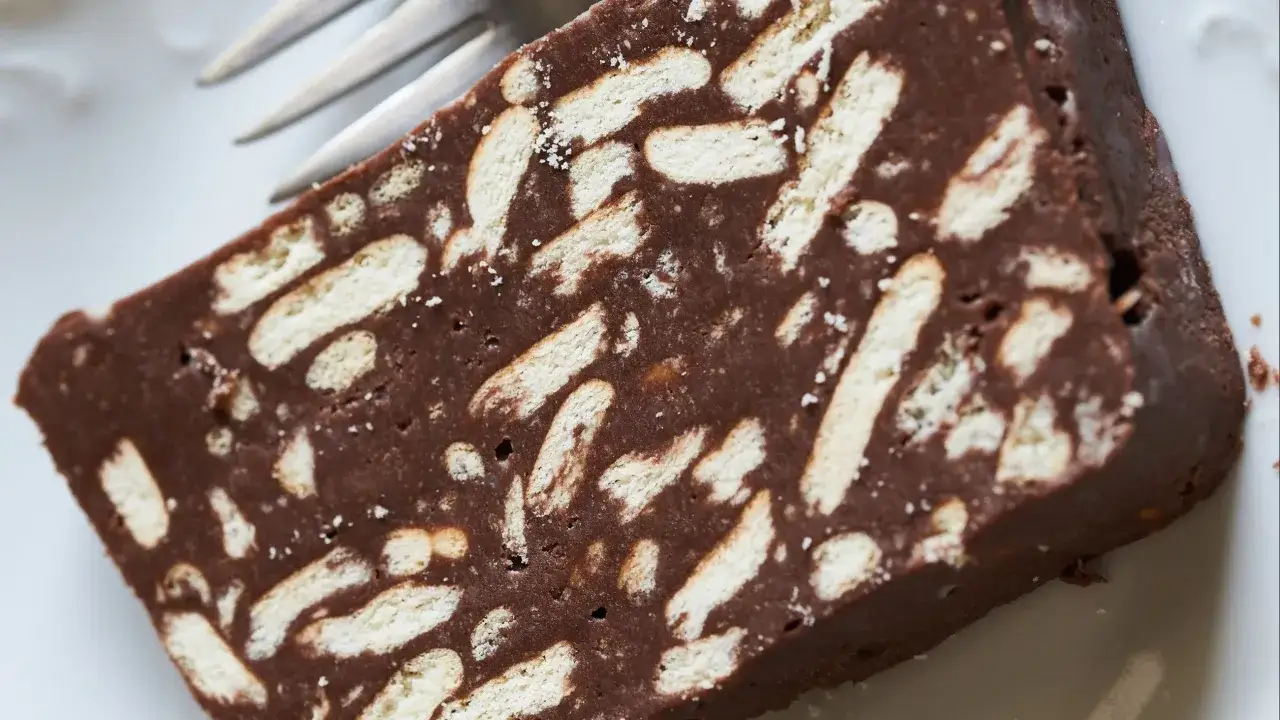 Kruszący się blok czekoladowy? Poznaj sekret idealnej konsystencji!