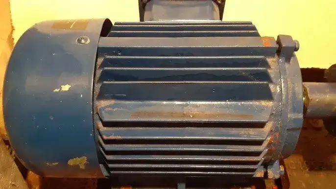 Ile za silnik na złomie? Sprawdź, jak maksymalnie zwiększyć wartość