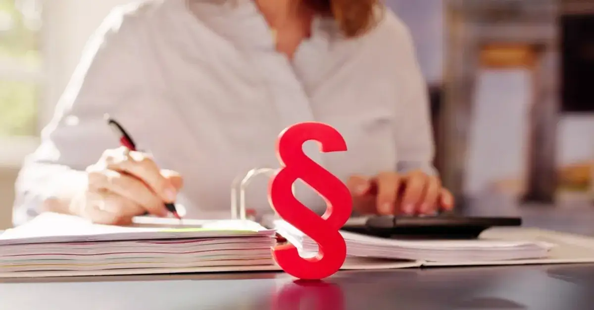 Ile wynosi zasiłek chorobowy po ustaniu zatrudnienia? Sprawdź, co możesz stracić