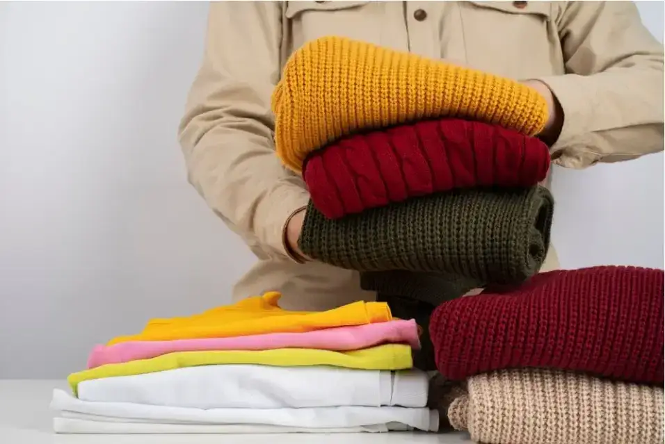 Jak prać poliester w pralce, aby uniknąć zniszczenia tkaniny