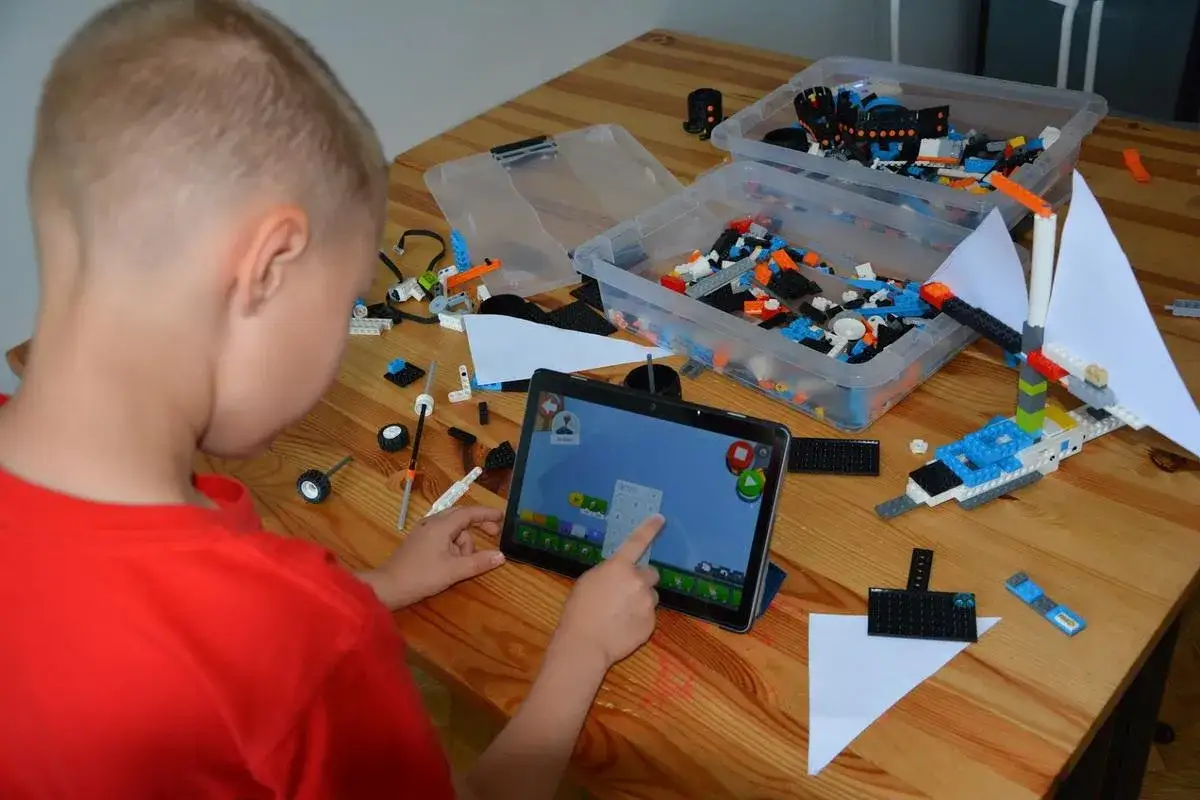 Zajęcia Lego dla dzieci: Rozwiń pasje! Robotyka, koszty, wybór