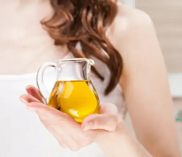 Oliwa z oliwek jaki to tłuszcz i dlaczego warto ją wybierać