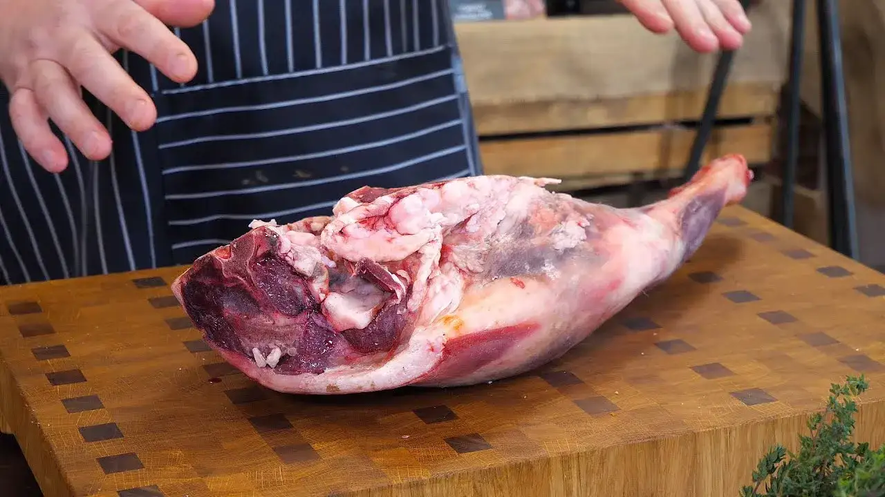 Jak peklować baraninę - uniknij błędów i osiągnij idealny smak