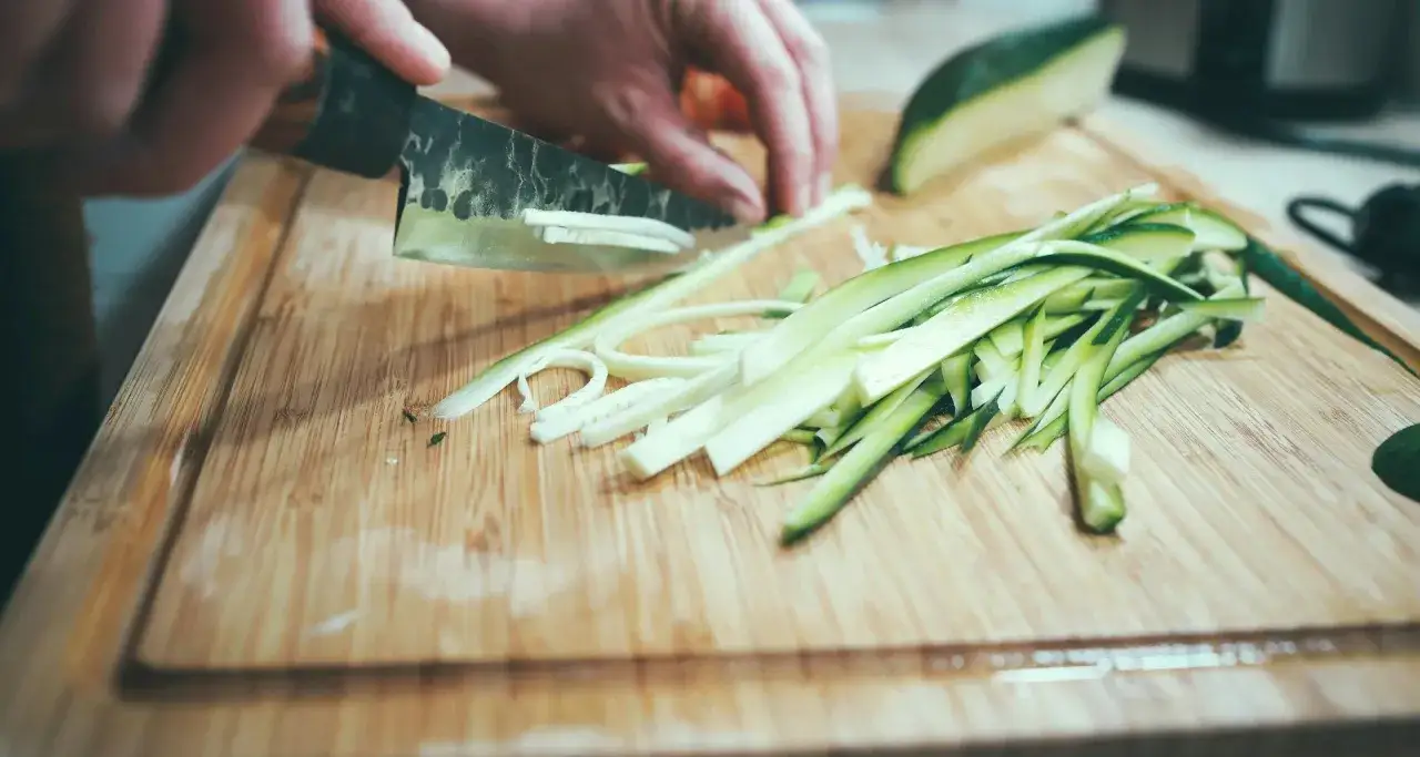 Czy pies może jeść cukinię? Bezpieczne porady i korzyści zdrowotne