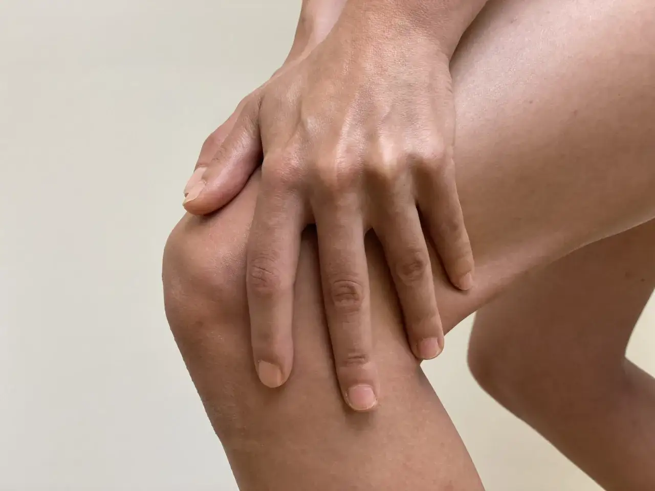 Akupunktura na kolana: Skuteczna ulga w bólu i zwyrodnieniach