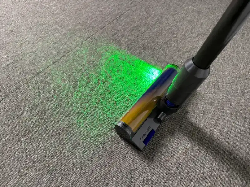 Dyson Gen5 czy V15 - który odkurzacz naprawdę warto wybrać?