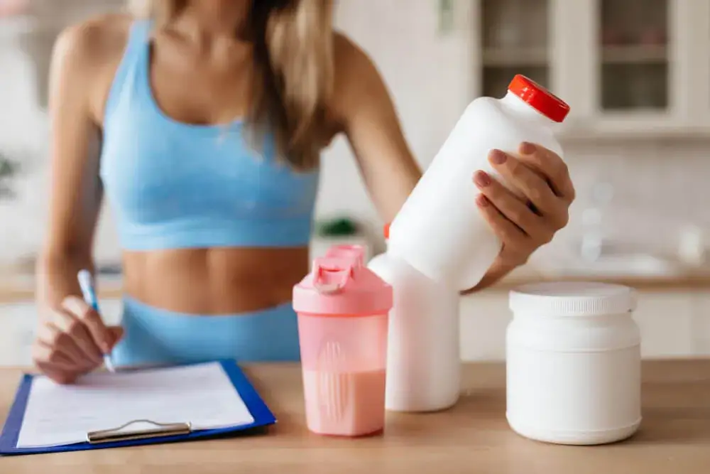 Ile kalorii ma shake proteinowy? Sprawdź, co naprawdę zawiera