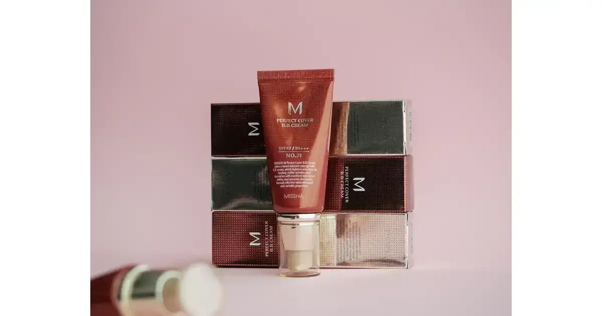 Czy krem BB trzeba zmywać? Uniknij problemów ze skórą nocą