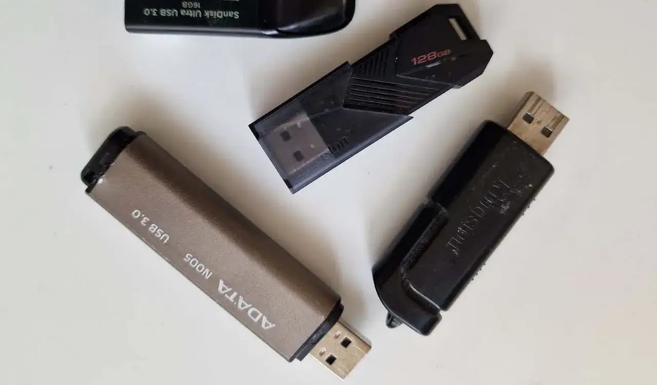 Pendrive czy dysk SSD - co wybrać, aby uniknąć problemów z danymi?