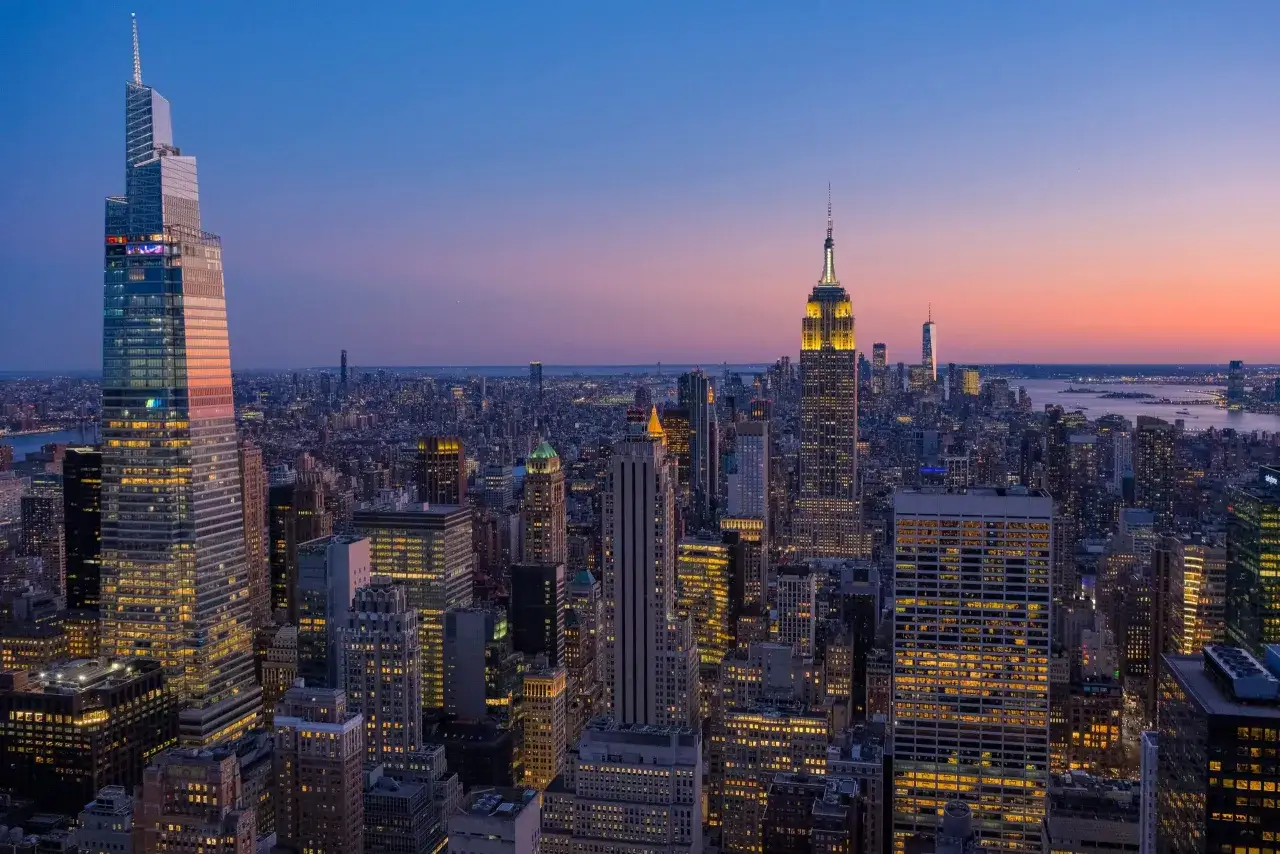 Ile kosztuje budowa hotelu? Odkryj ukryte wydatki i czynniki wpływające na ceny