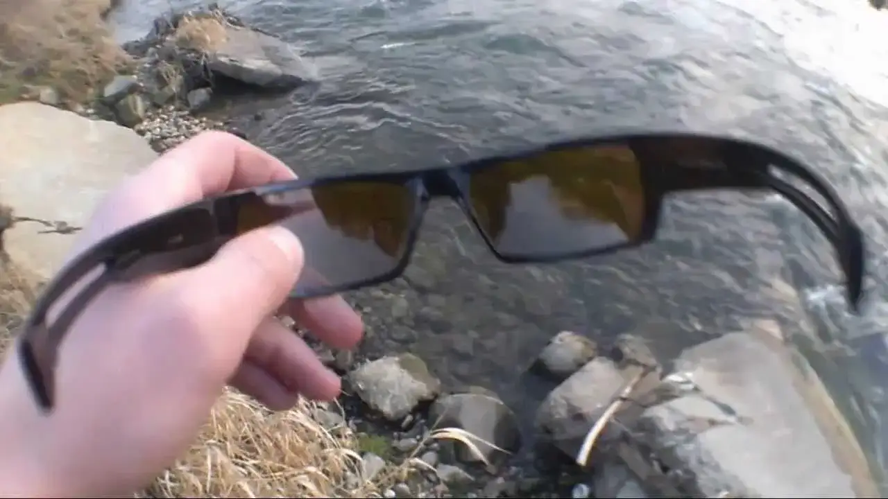 Okulary polaryzacyjne wędkarskie – jak nie popełnić błędu przy wyborze