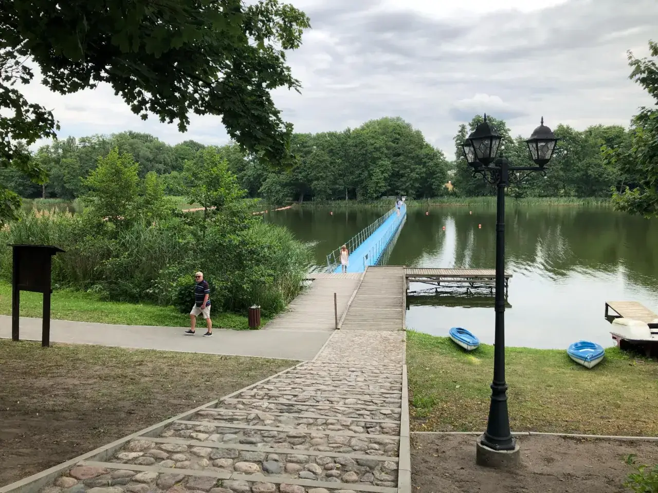 Najlepsze atrakcje w Zaniemyślu, które musisz zobaczyć podczas wizyty