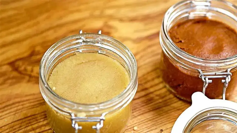 Jak zrobić masło orzechowe fit - zdrowa alternatywa bez dodatków