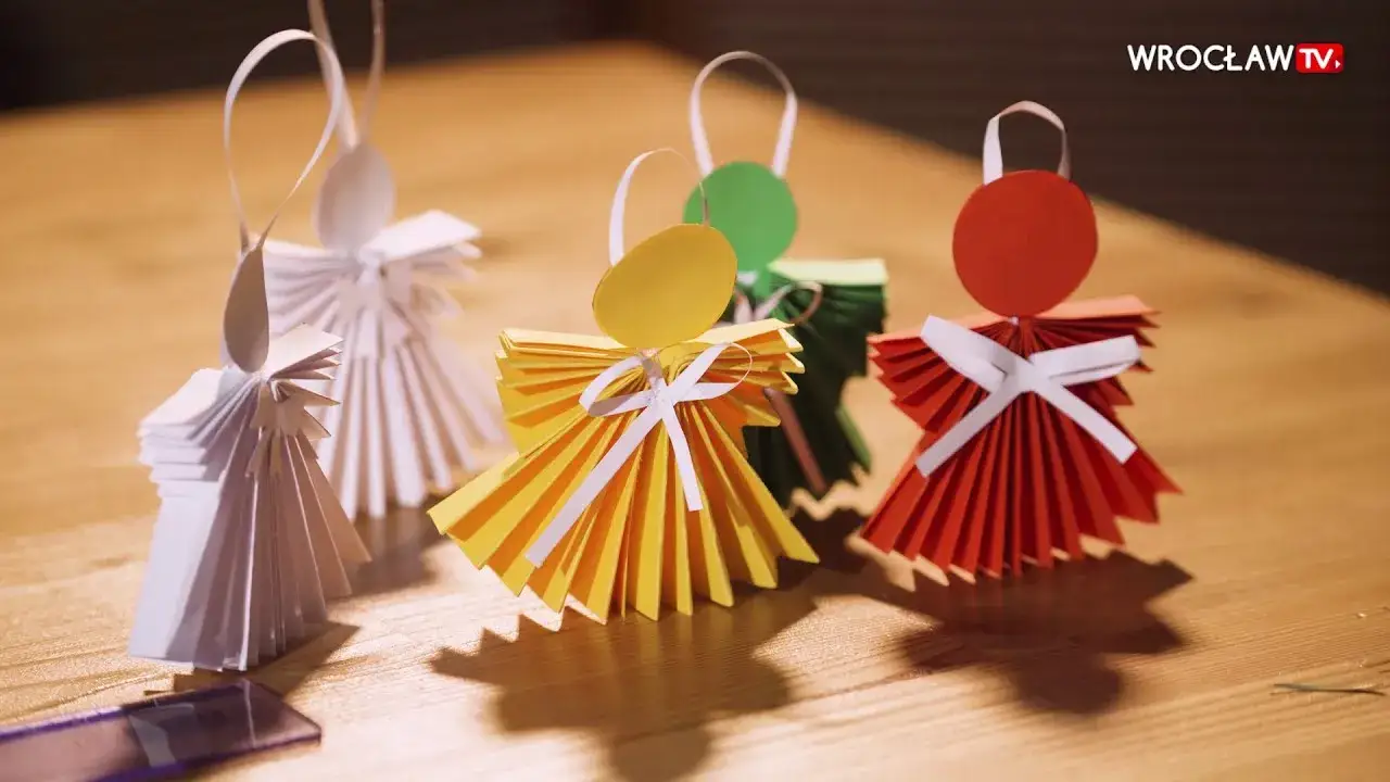 Jak zrobić ozdoby 3D z papieru? Poradnik DIY krok po kroku