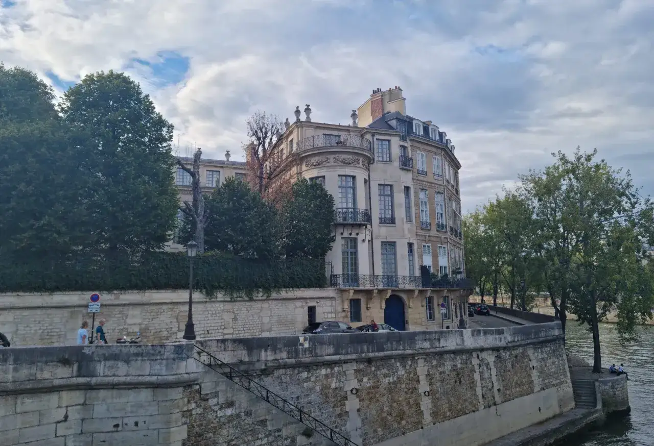 Hotel Lambert: Co to było? Serce polskiej walki o wolność w Paryżu
