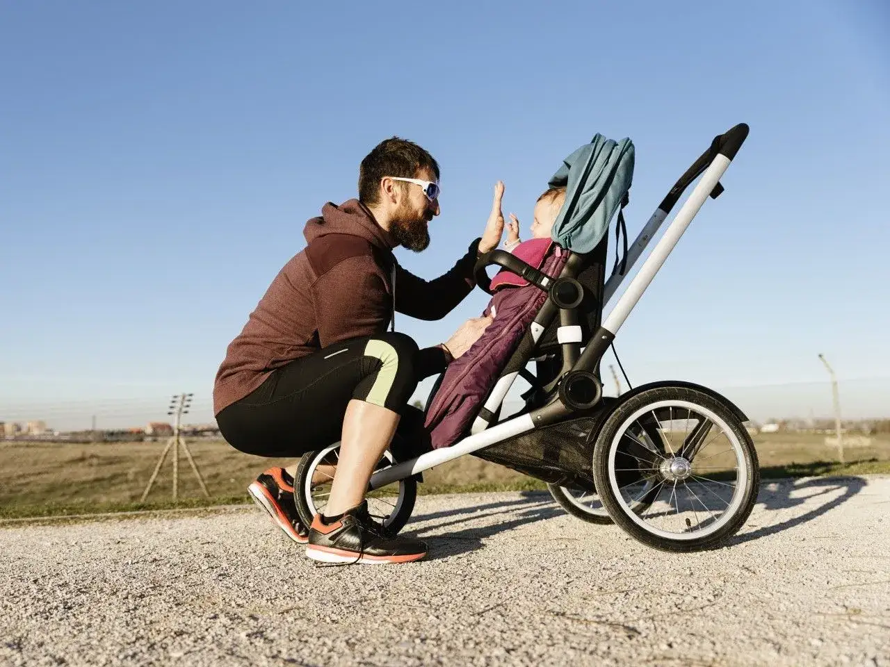Jaką spacerówkę wybrać, aby uniknąć błędów i zaoszczędzić pieniądze