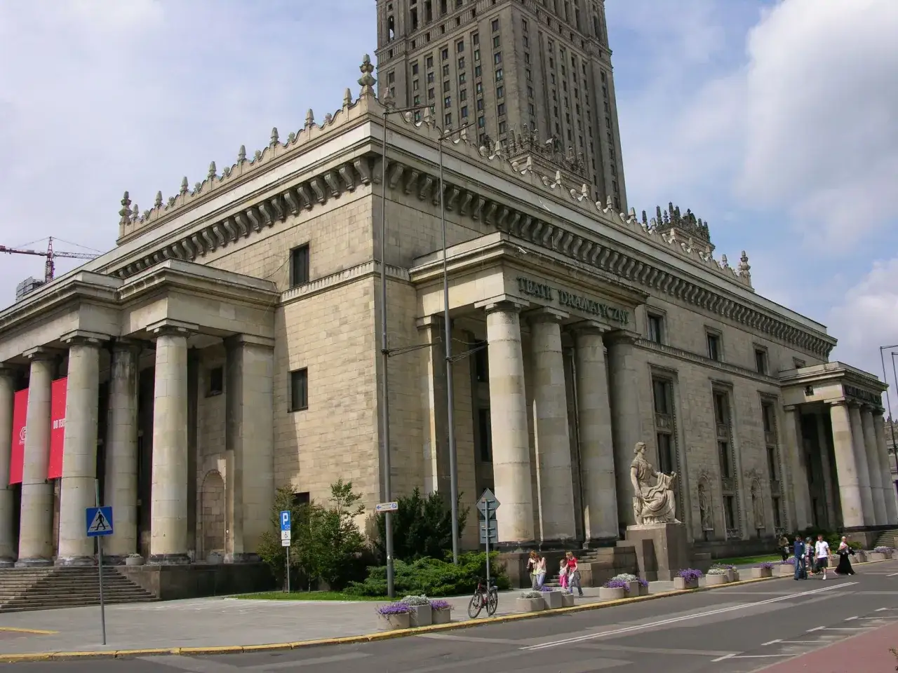 Teatry w Warszawie - poznaj nazwy i najważniejsze informacje