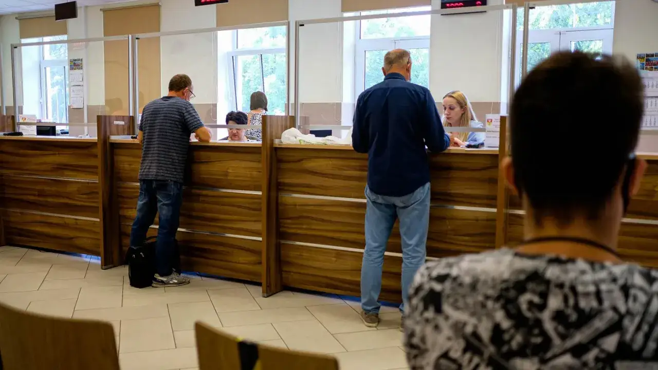 Jak zarejestrować motorower i uniknąć kar za spóźnienie