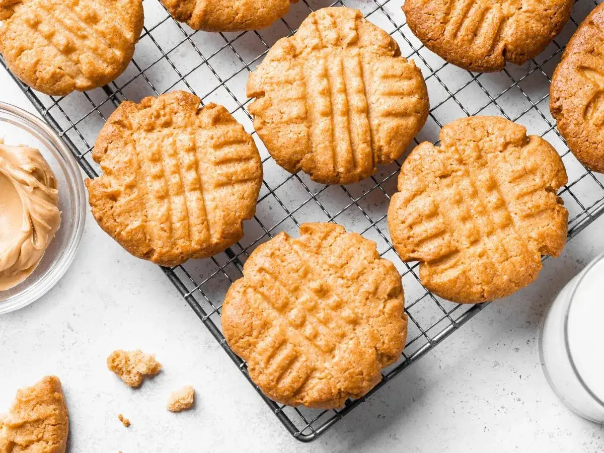 Keto ciastka orzechowe: 3 składniki, pyszne i bez cukru!