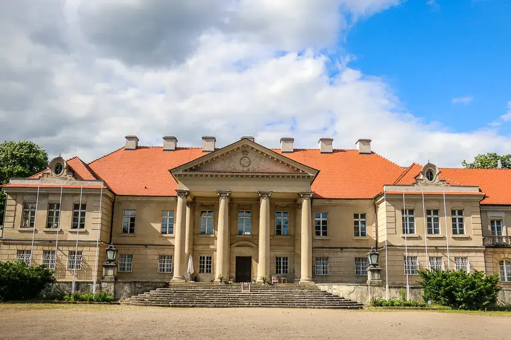 Pałac Czerniejewo - niezwykła atrakcja turystyczna w Wielkopolsce
