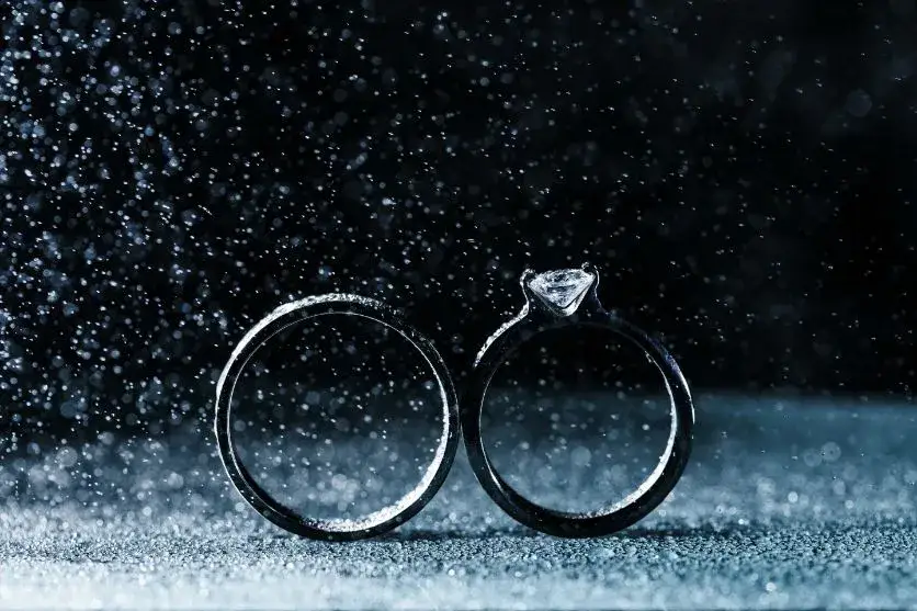 Ile kosztują obrączki ślubne złote? Ceny, które Cię zaskoczą
