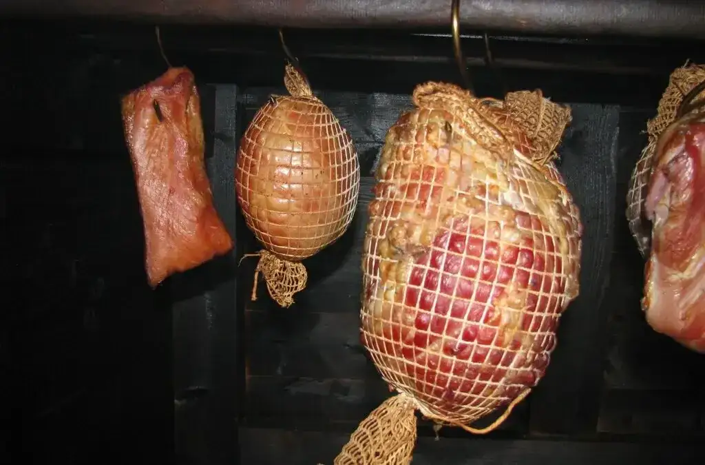 Jak parzyć schab po wędzeniu, aby uniknąć przesuszenia mięsa