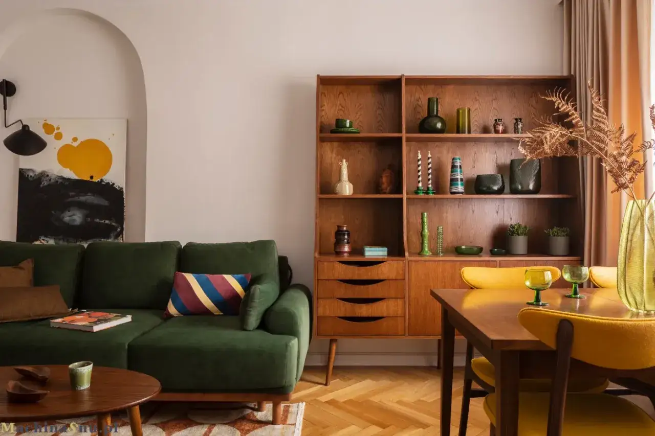 Styl PRL na dziś: jak łączyć retro z nowoczesnością? Sekrety mody