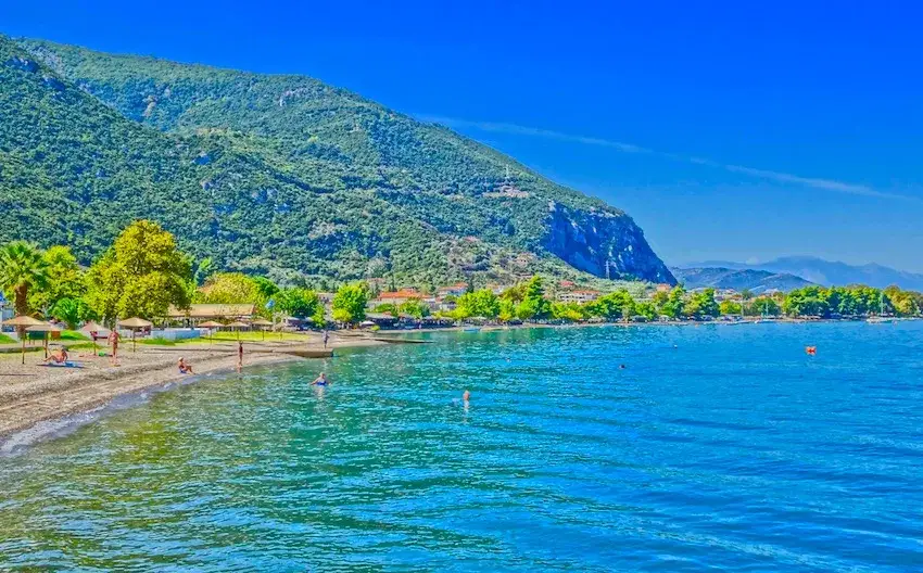 Kamena Vourla atrakcje: odkryj ukryte skarby i relaks w Grecji