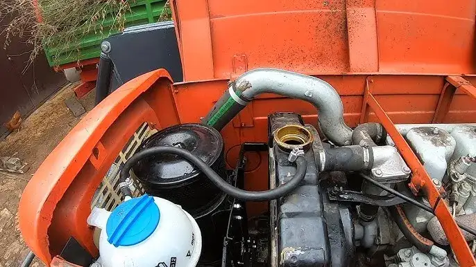 Ile płynu do chłodnicy potrzebuje Ursus C-330? Oto kluczowe informacje