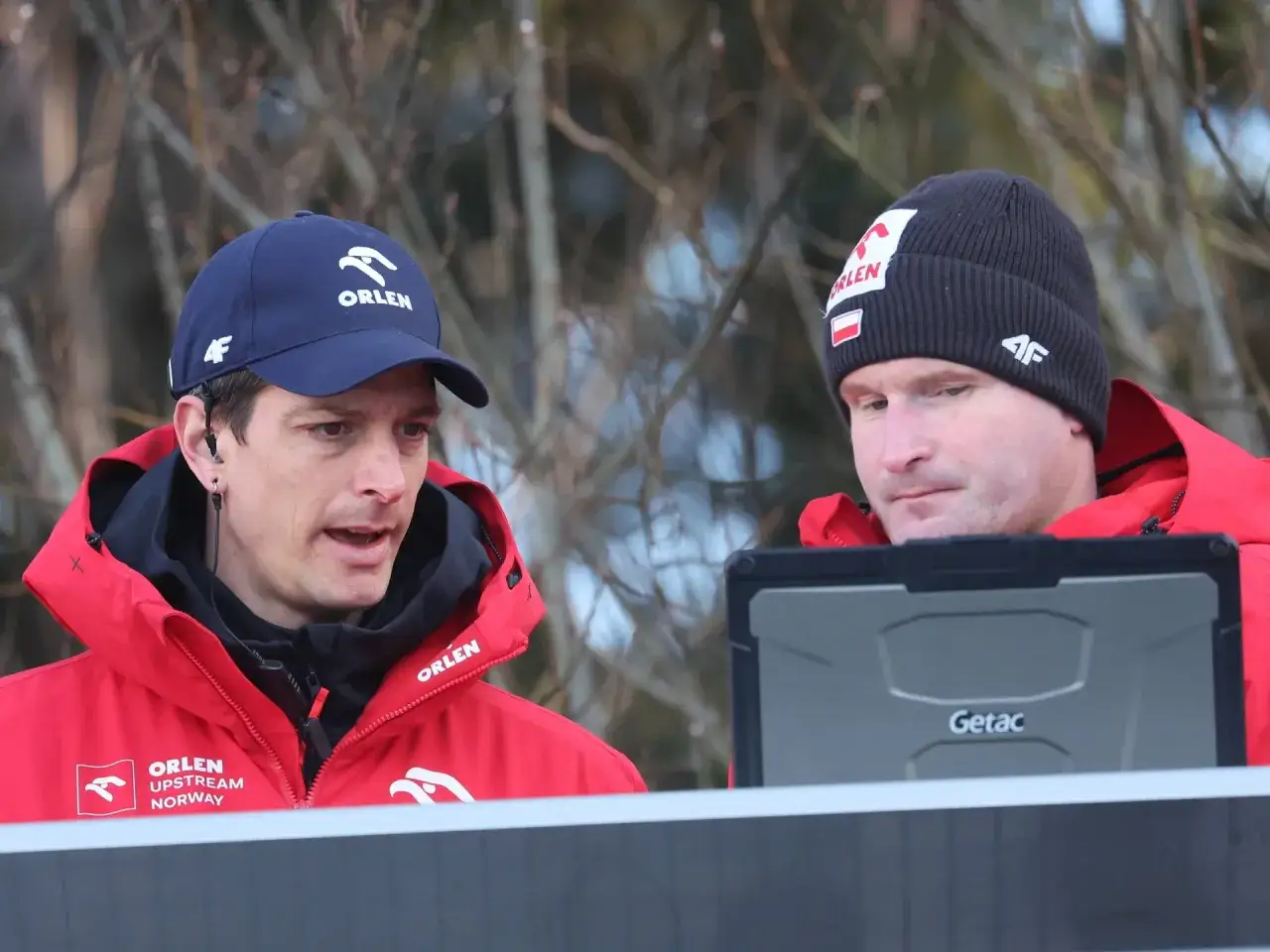 Kim jest trener polskich skoczków narciarskich? Poznaj Macieja Maciusiaka