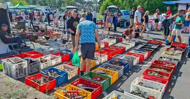 Czy giełda w Poznaniu jest otwarta? Sprawdź godziny i dni!