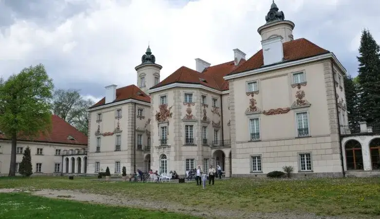 Otwock atrakcje, które zaskoczą każdego turystę i warto je zobaczyć