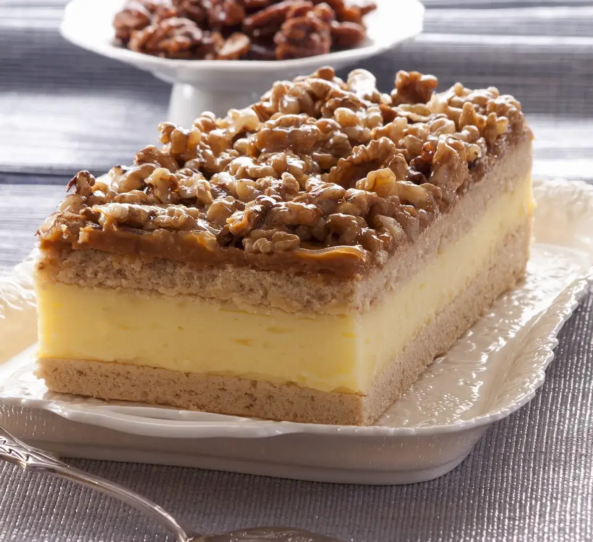 Ciasto Snickers według Aleksandry - prosty przepis na smaczny deser